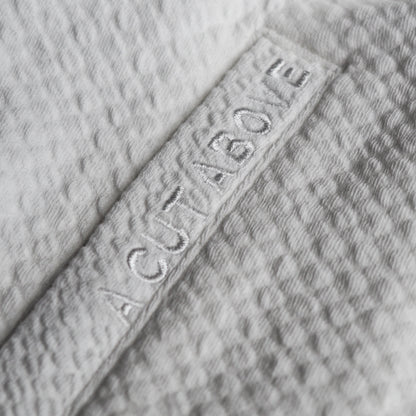 WHITE WAFFLE KNIT HOODIE
